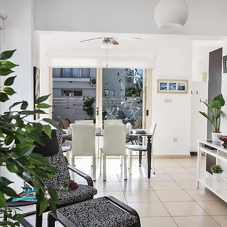 Foros Dyo - Modern 3 Bedroom Pernera With Pool - Close To Amenities Villa Protaras